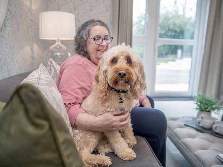 Sue and Cody, Bluebell House