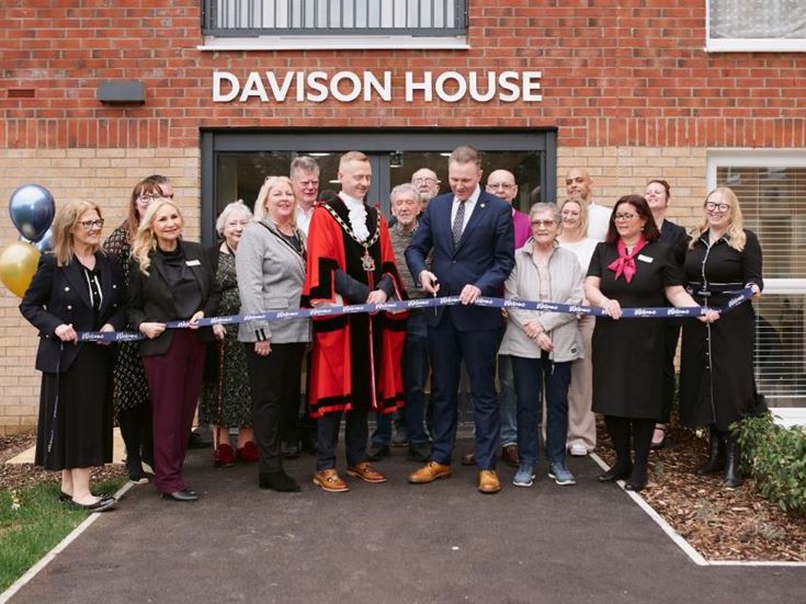 Member of Parliament and local Mayor join Davison House residents for official ribbon cutting