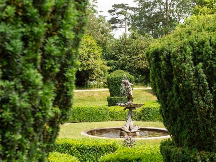 Bridge end Gardens