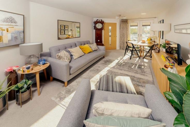A view of the Gordons' living room