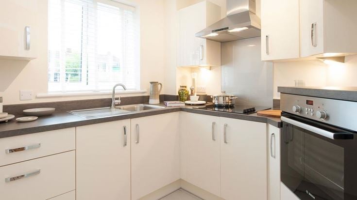 applegate house retirement properties for rent