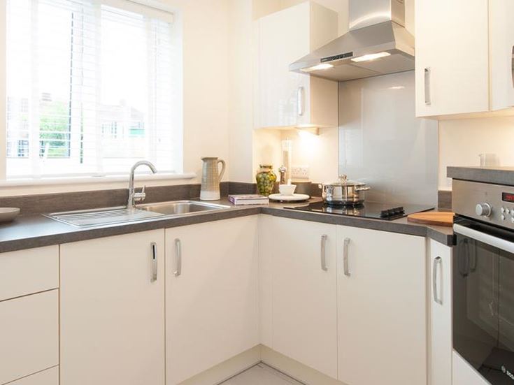 applegate house retirement properties for rent