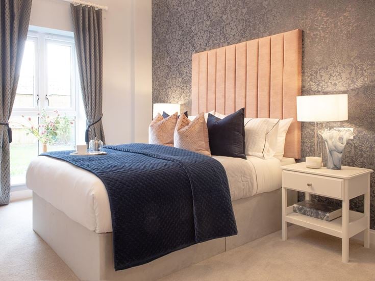a bed with a headboard
