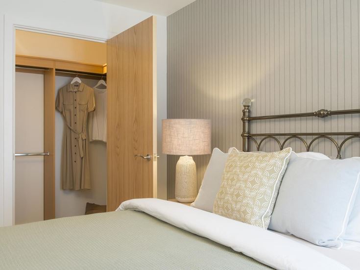 castle gate retirement properties for sale rent