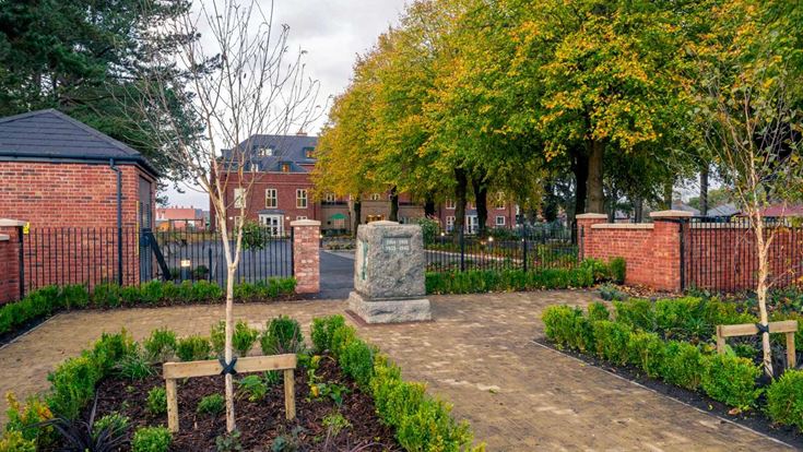 Centennial Place, Knutsford, Memorial Gardens