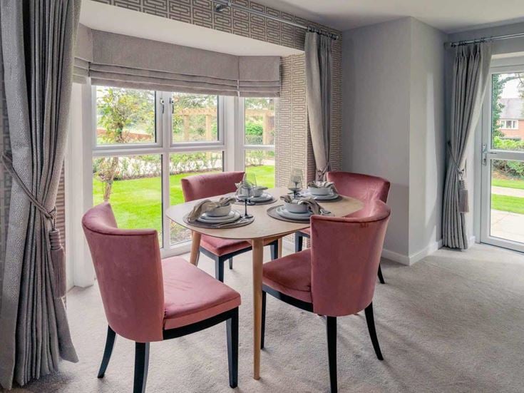 Centennial Place apartment lounge