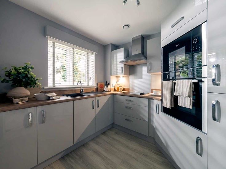 Centennial Place apartment kitchen