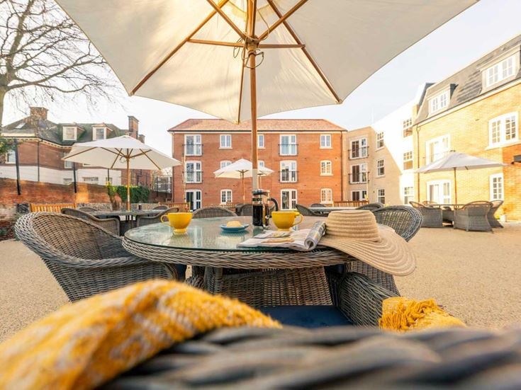 eastry-place-retirement-properties-sale-rent-garden