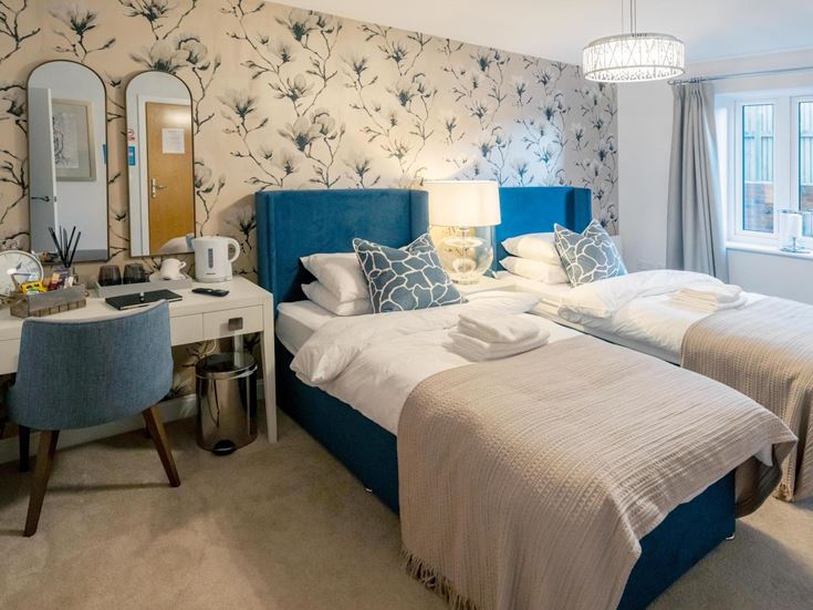 flora grange retirement properties for sale rent