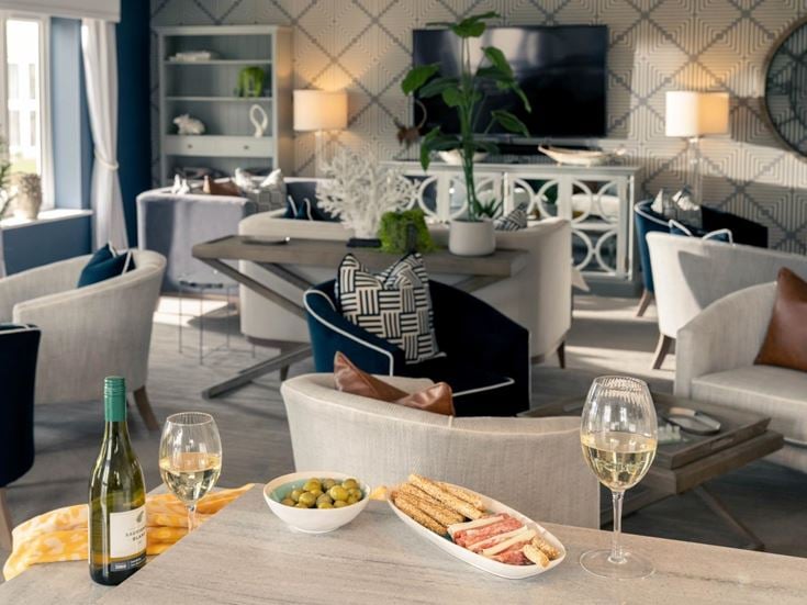 Gordon Court Homeowners' Lounge