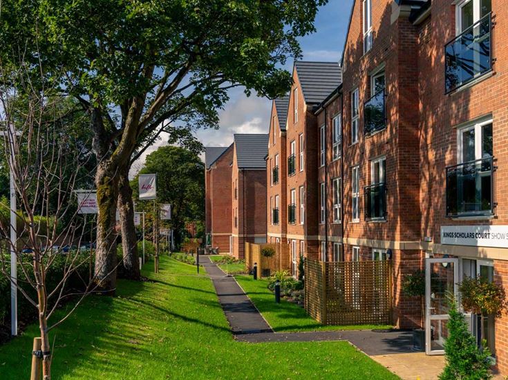 Kings Scholars Court Exterior