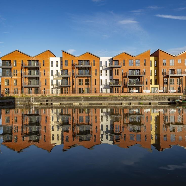 llanthony place retirement properties for sale rent