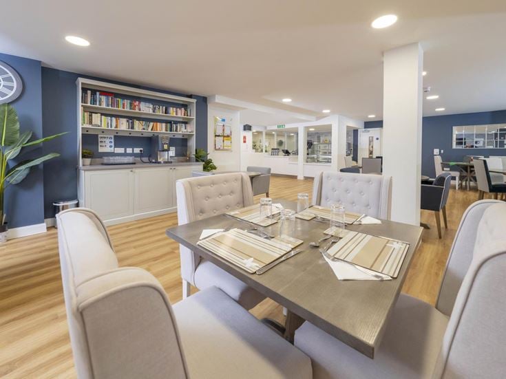 oakhill place retirement properties for sale rent