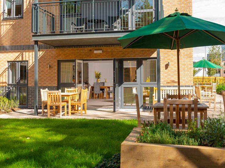 pinnoc mews retirement properties for sale rent