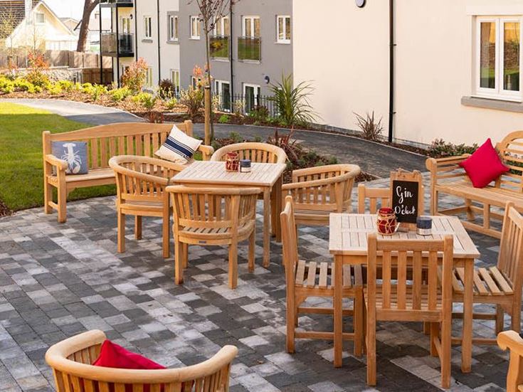 plas glanrafon retirement properties for sale rent