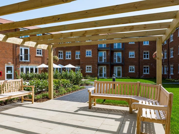 southborough gate retirement properties for sale rent