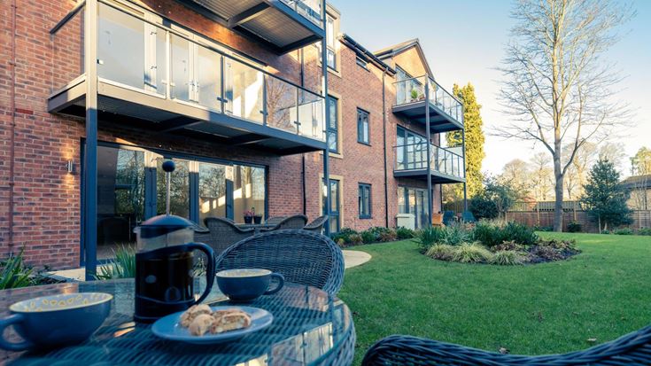 stapleton court retirement properties for sale rent