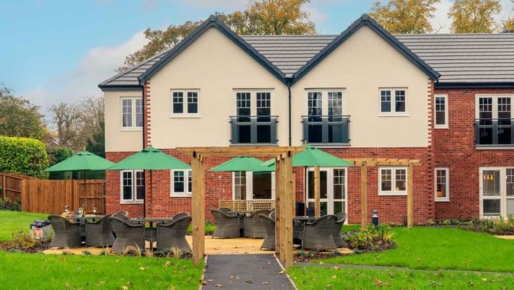 Symonds Grange, Willaston, 2537, gardens