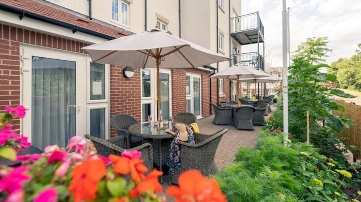 the apartments at royal gardens retirement properties for sale rent