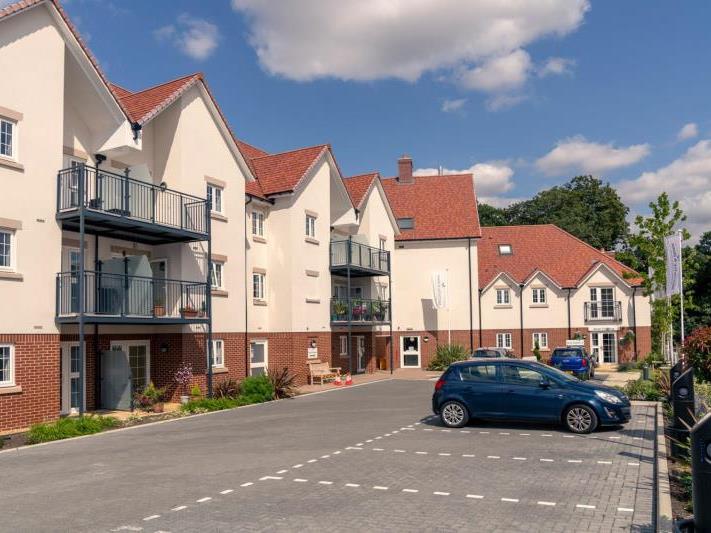 the apartments at royal gardens retirement properties for sale rent