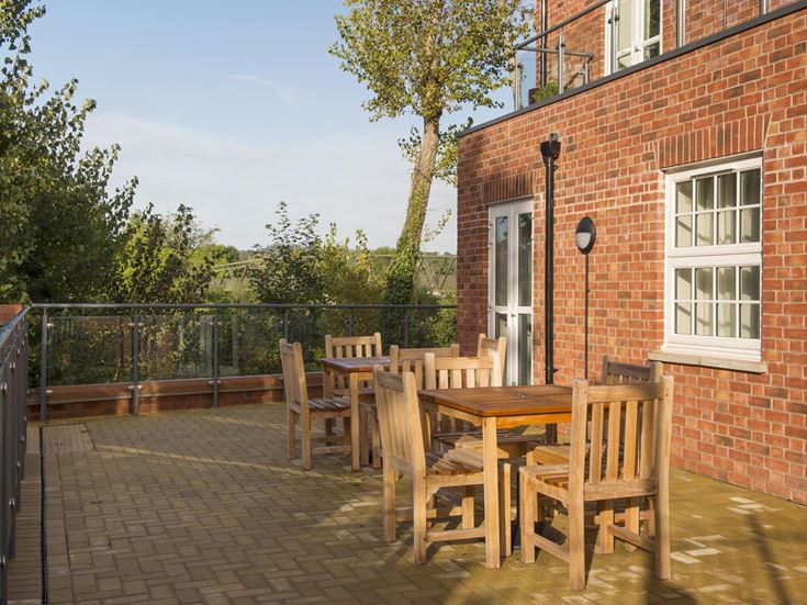 tumbling weir court retirement properties for rent