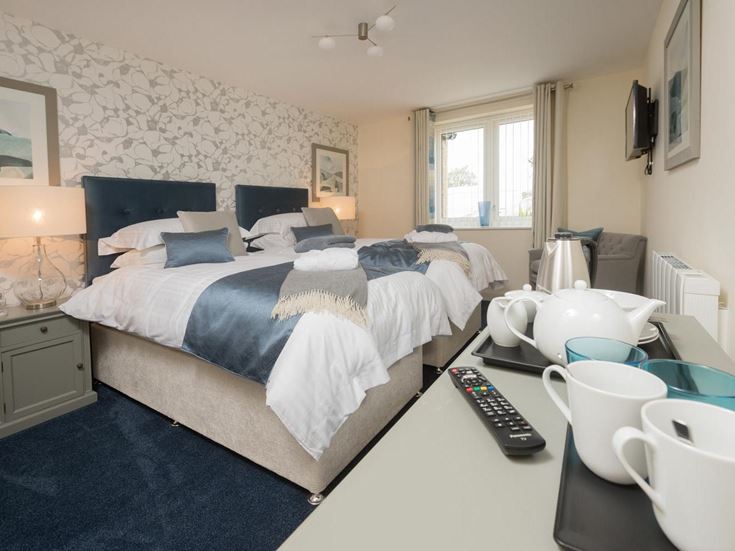 brooke dene court retirement properties for rent