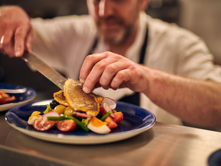 chef-run-restaurant-at-mccarthy-stone-retirement-development-rent