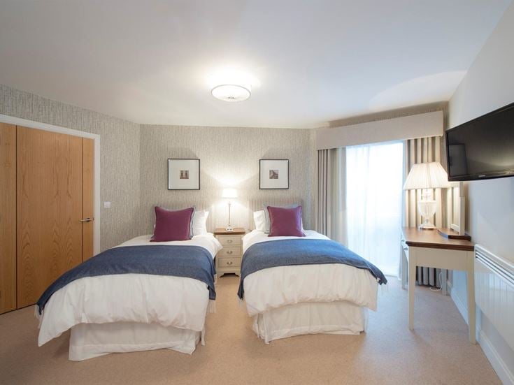 lock house retirement properties for sale rent
