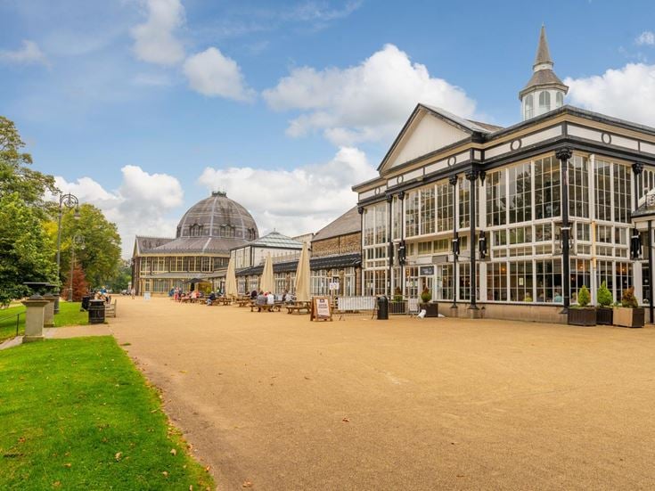 buxton pavillion gardens exterior