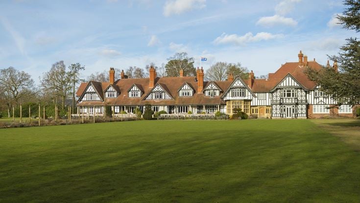 Exterior of The Golf Hotel in Woodhall Spa