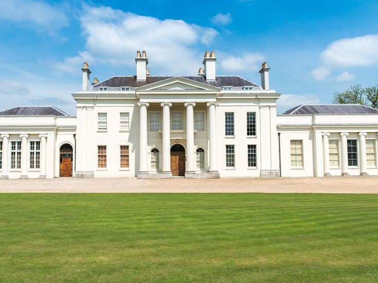 Hylands House in Chelmsford has beautiful gardens and plenty of amenities for a day trip