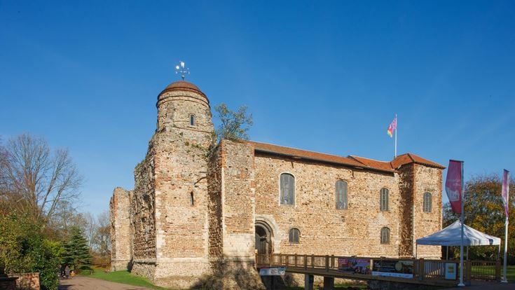 A view of the entrance to Colchester Castle on a sunny day.