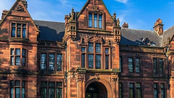 a large brick building