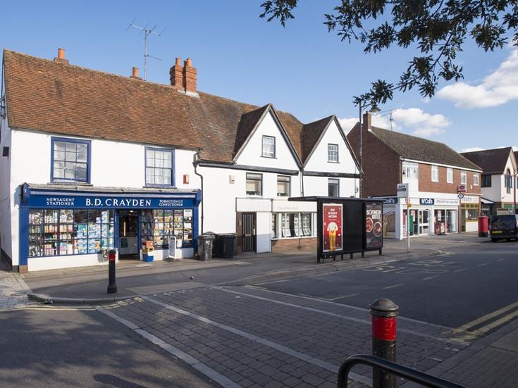 Thatcham High Street has a variety of amenities to meet your day-to-day needs