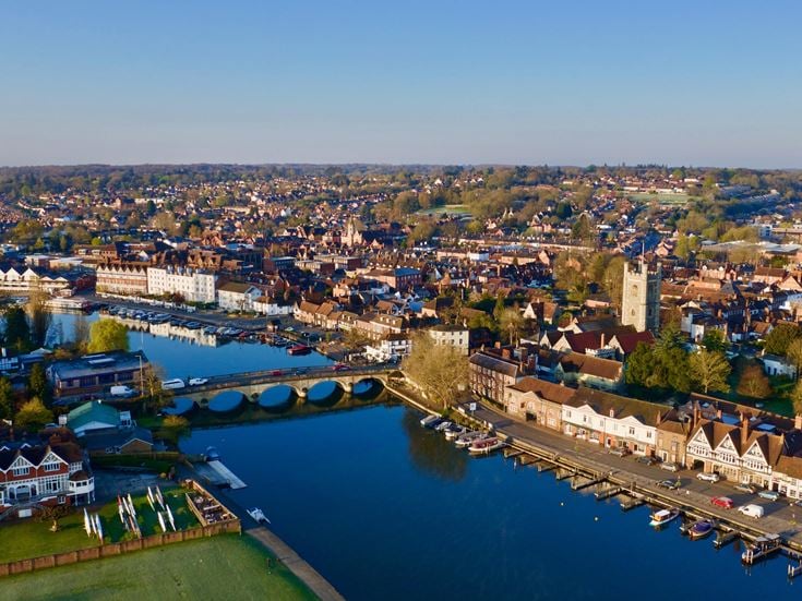 An aerial view of a river and bridge in Henley-on-Thames.