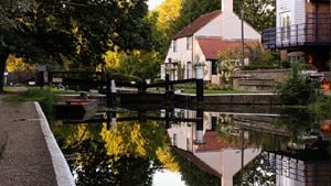The lock keepers cottage along the River Wey Navigation canal near Weybridge.