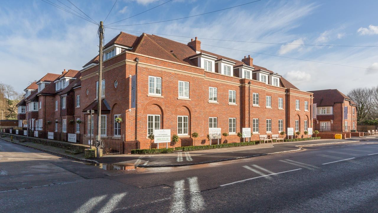 Retirement Homes for rental in Buckinghamshire Chiltern Place McCarthy Stone