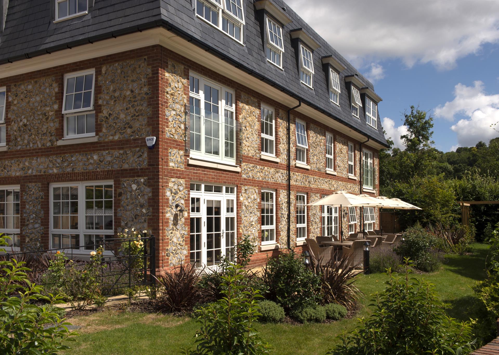 Retirement homes in Great Missenden, Buckinghamshire The Cloisters McCarthy Stone