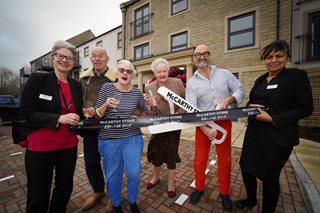 Grand Opening Summer Manor