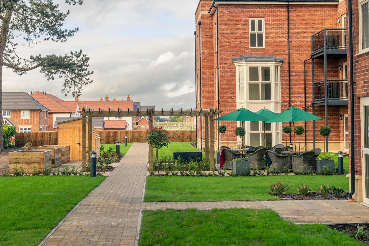 Centennial Place, Knutsford, Gardens