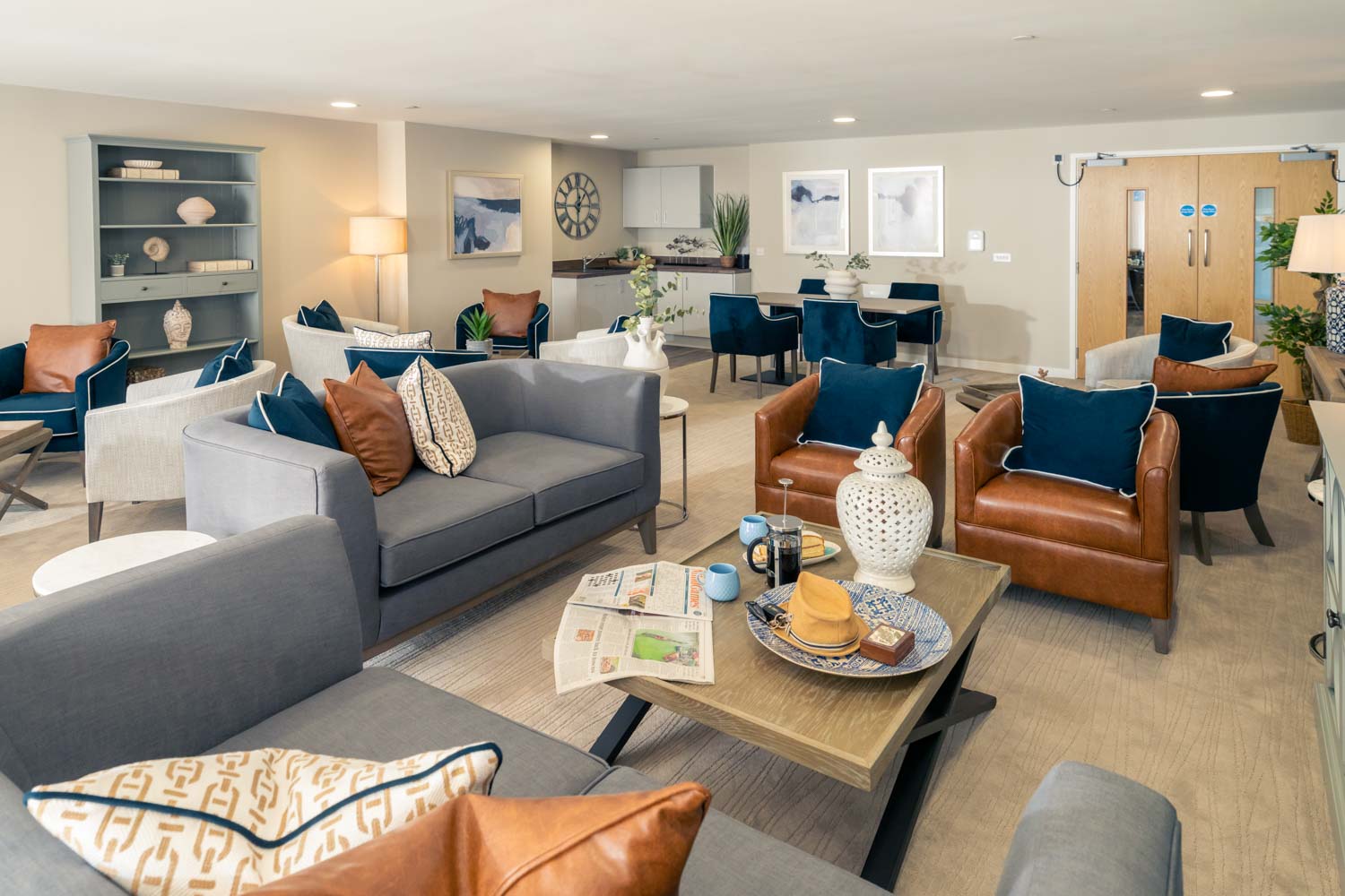 John Percyvale Court Lounge