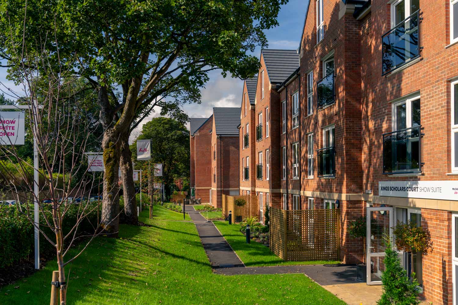 Kings Scholars Court Exterior