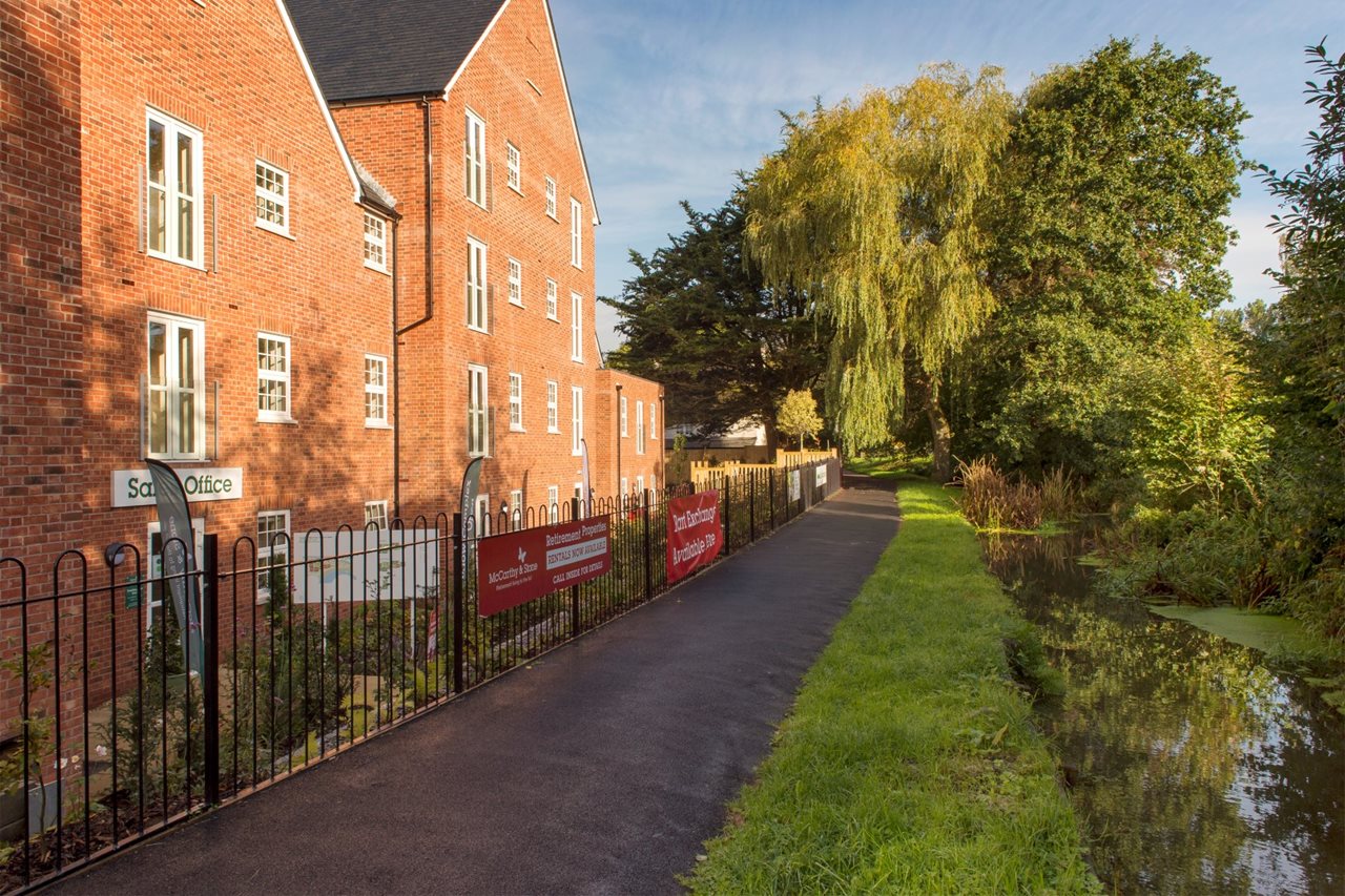 Retirement Homes for rental in Devon Tumbling Weir Court McCarthy Stone