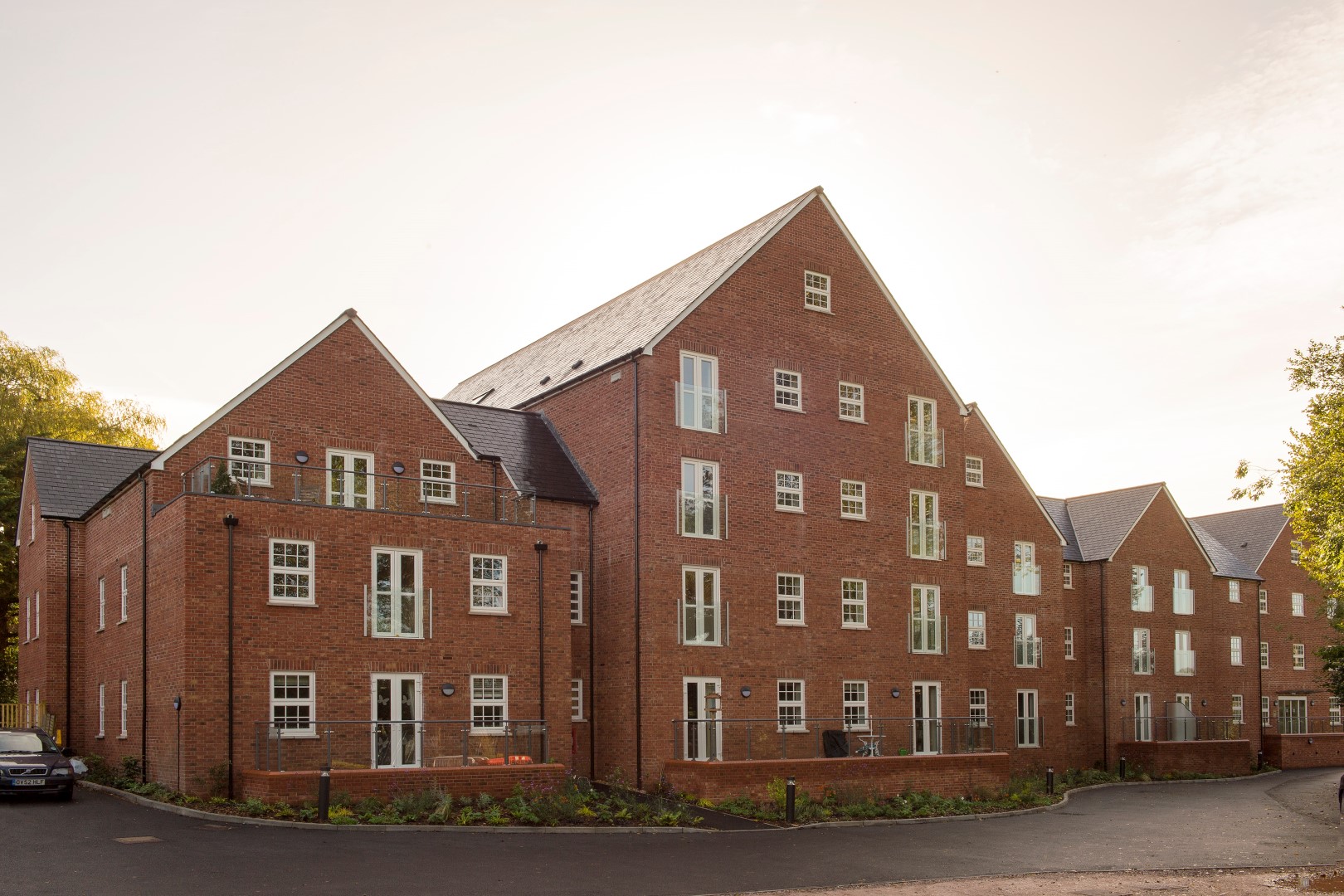 Retirement Homes for rental in Devon Tumbling Weir Court McCarthy Stone