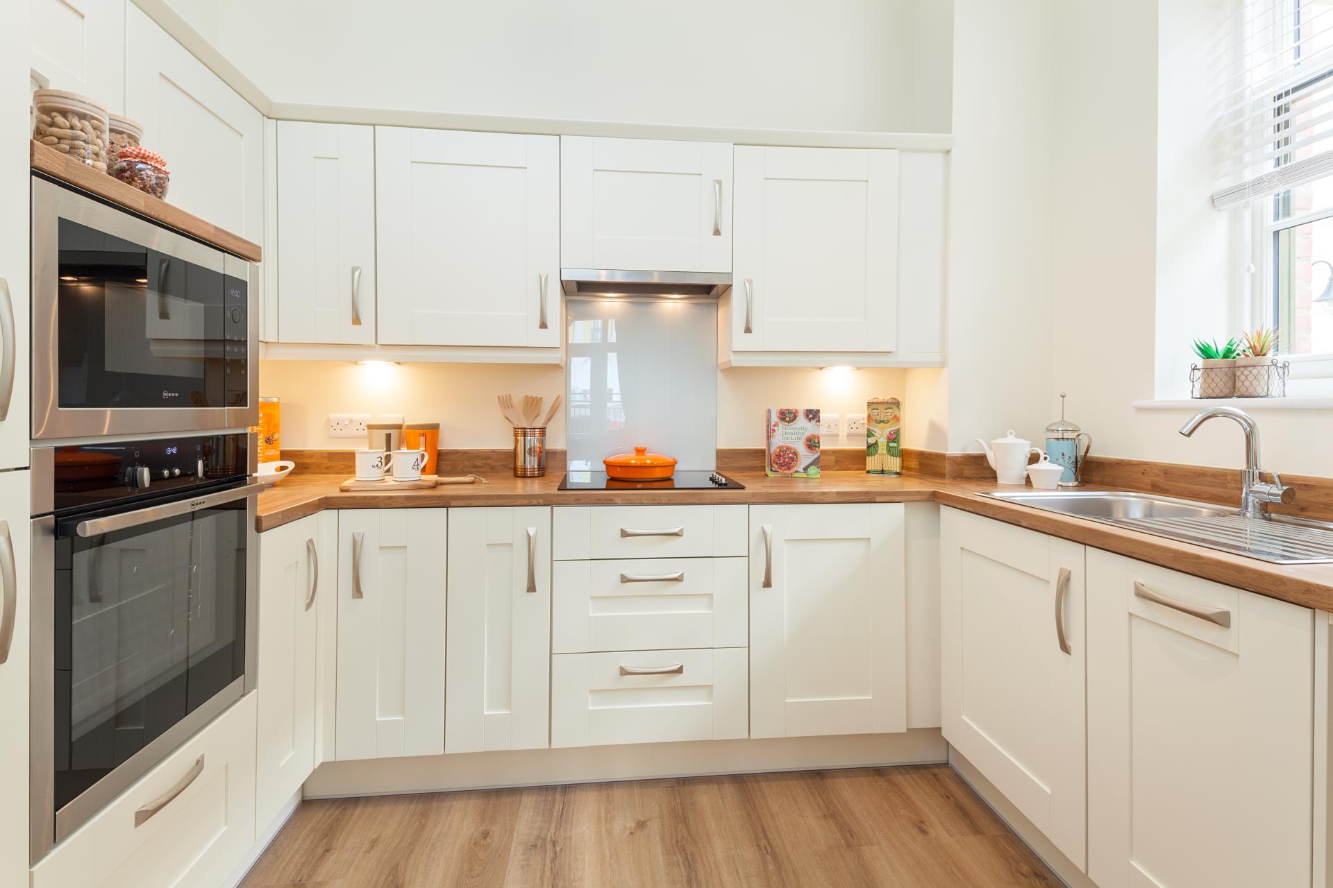 bowes lyon court retirement properties for sale rent