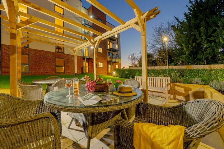 lionheart court retirement properties for sale rent