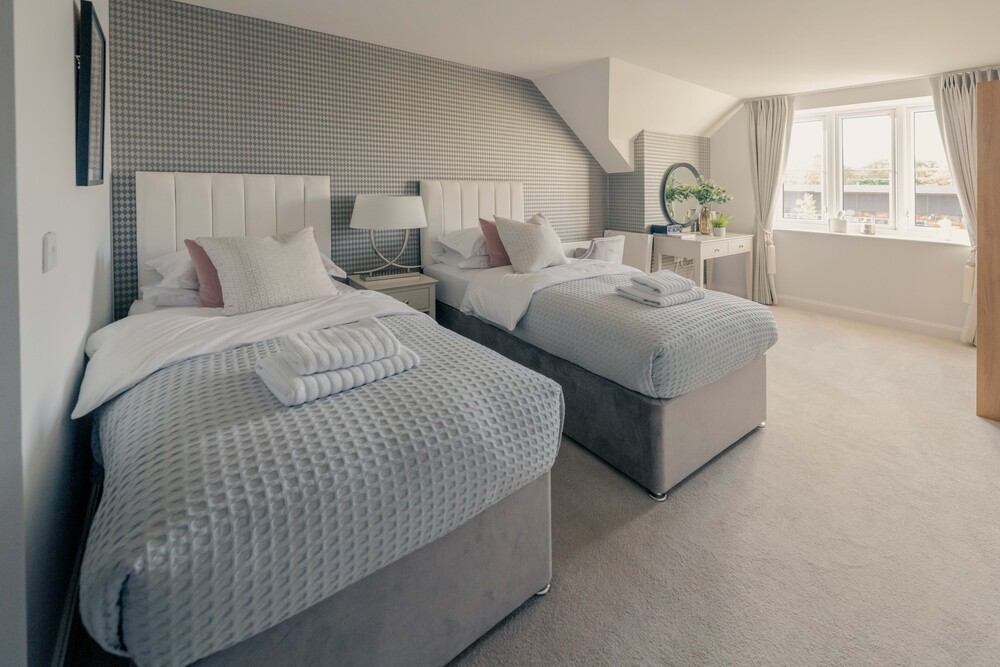Guest room McCarthy Stone