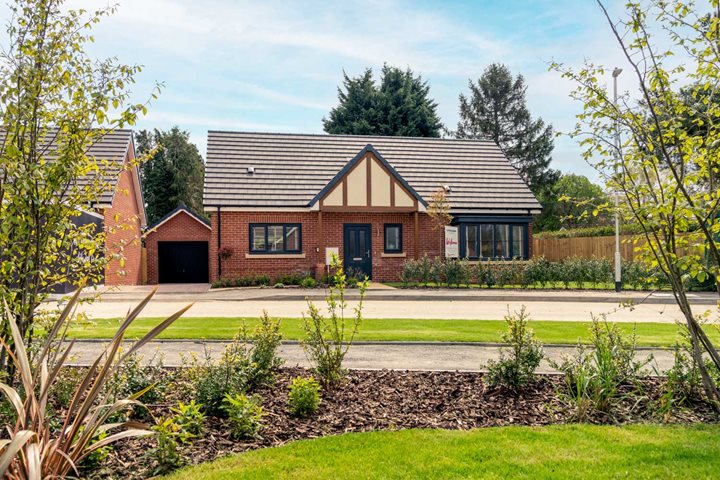 Hotchkin-Gardens-retirement-bungalow-sale-gallery-1 jpg