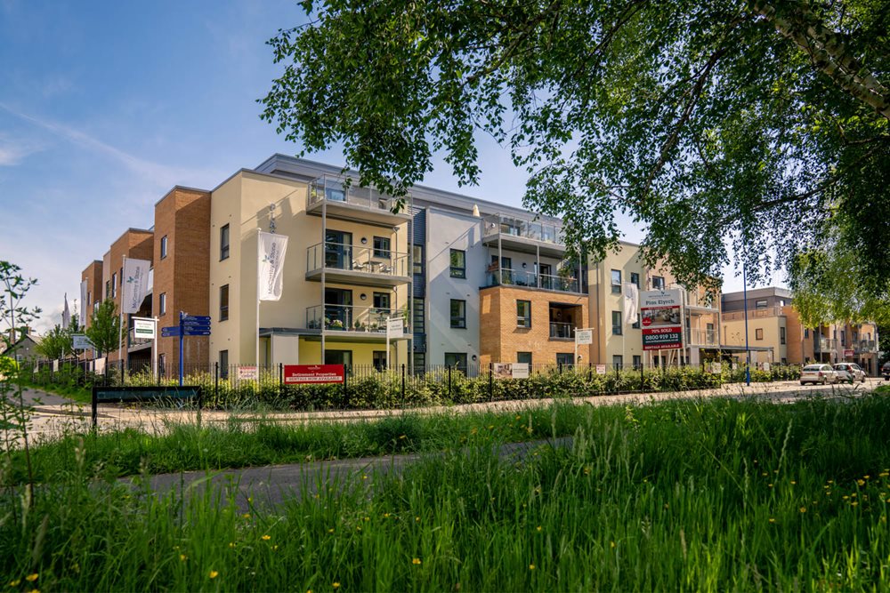 plas elyrch retirement properties for sale rent