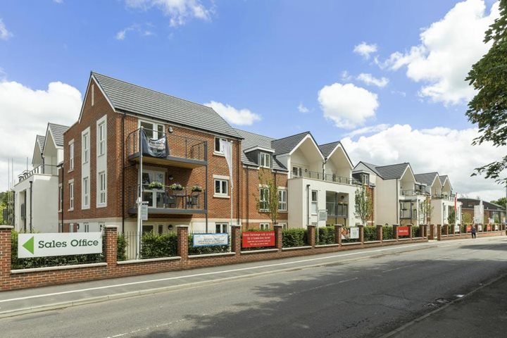 Albert Court